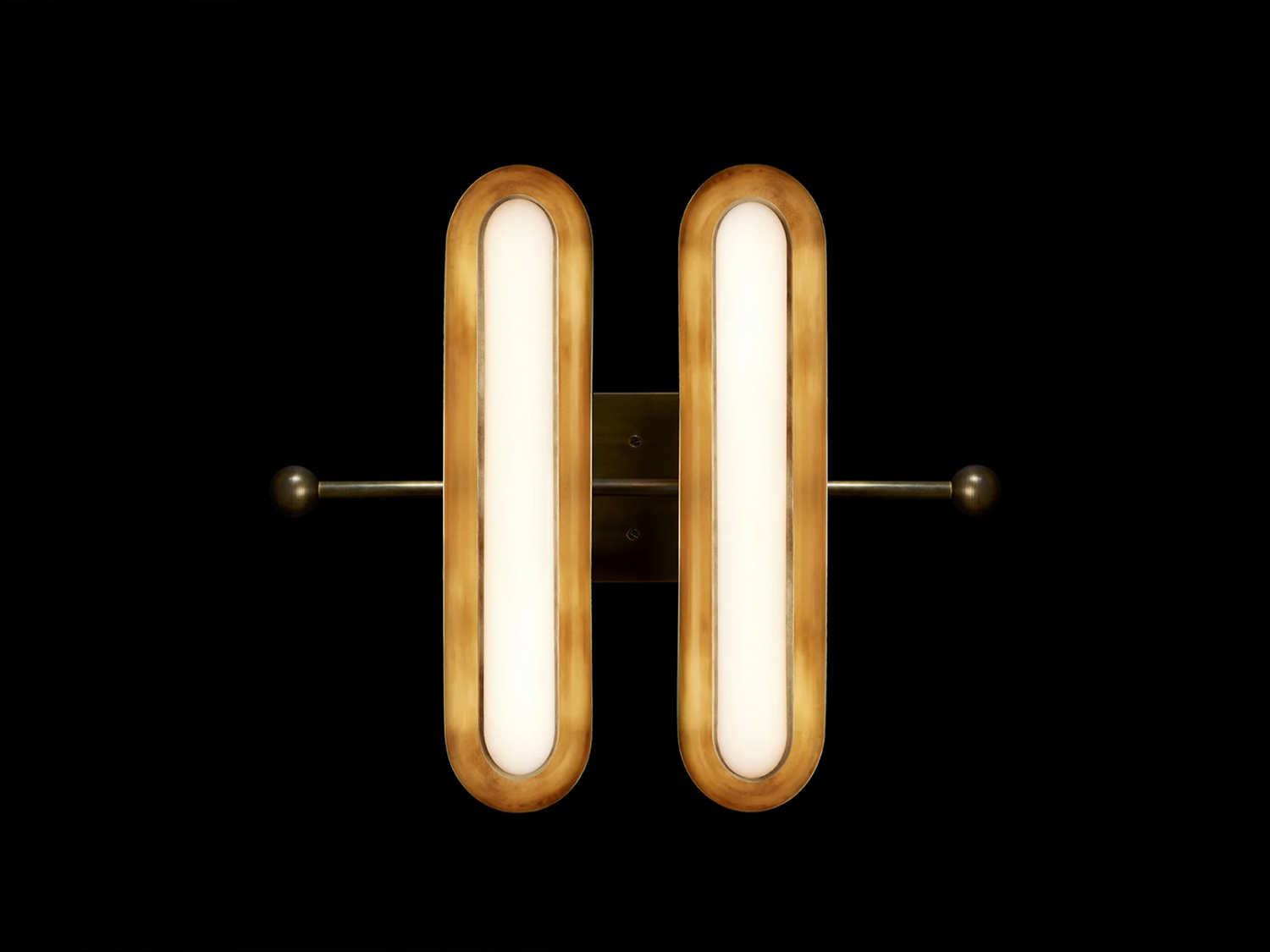 CIRCUIT 2 SURFACE H18” x W21” x D5.75”