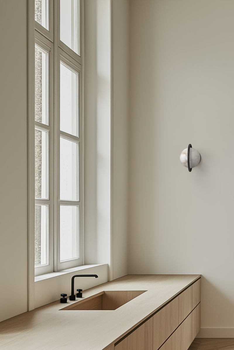 Trento Alabaster Sconce BLK