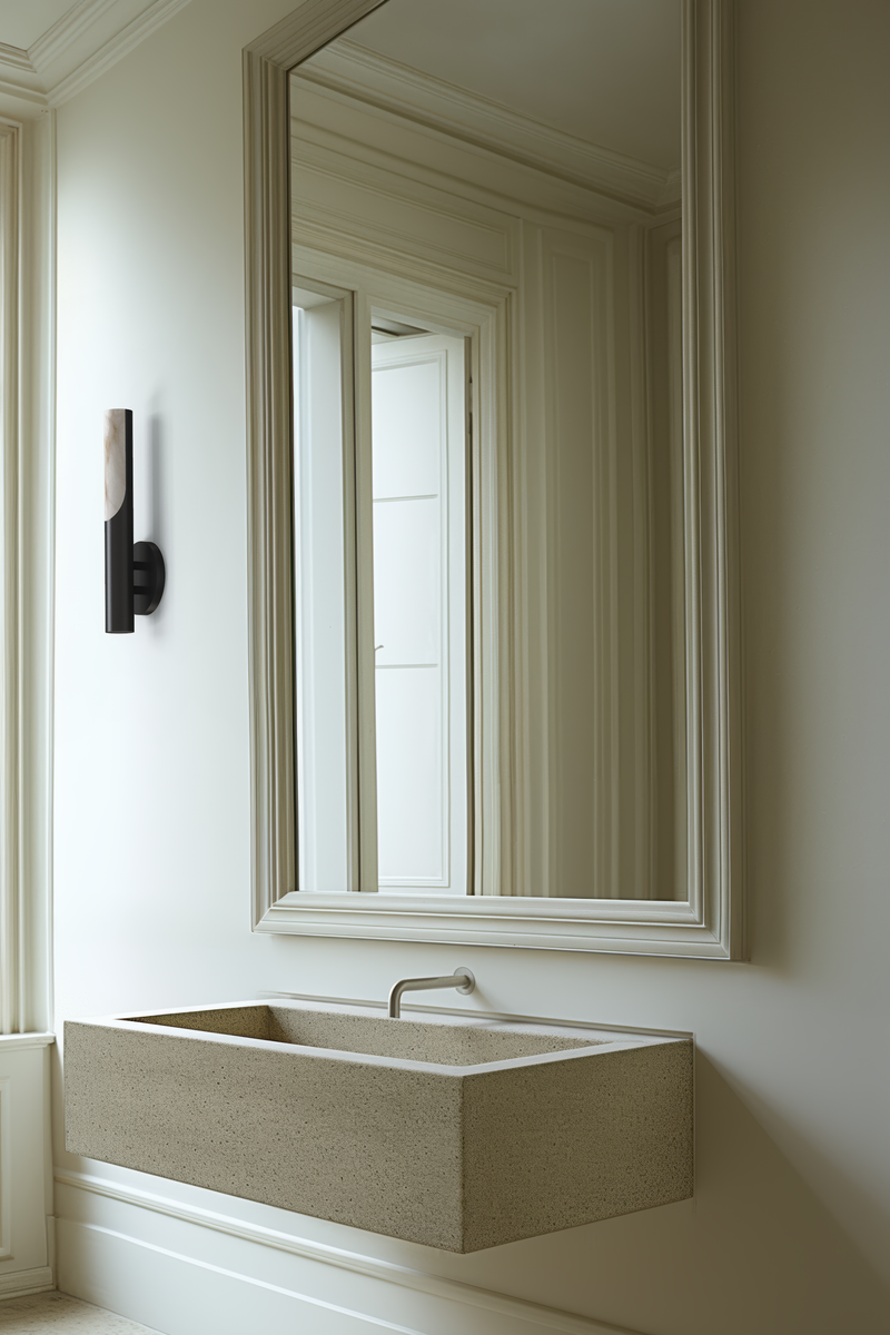 Siena Alabaster Sconce BLK