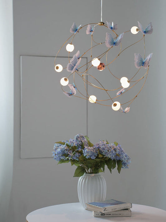 An Original Chandelier That Evolves With Your Style