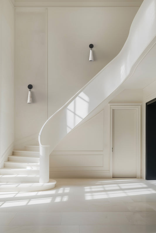 Lucca Alabaster Sconce BLK