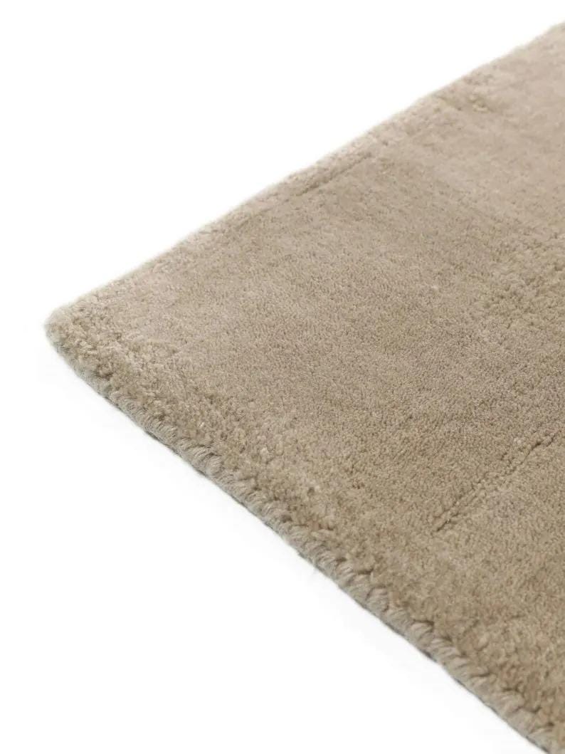 Linear Abstract Hand-Tufted New Zealand Wool Rug