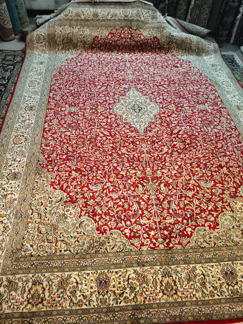 Hand Knotted Kashmiri Silk Rug – Luxury Red Persian Style Medallion Carpet, Handmade Oriental Area Rug