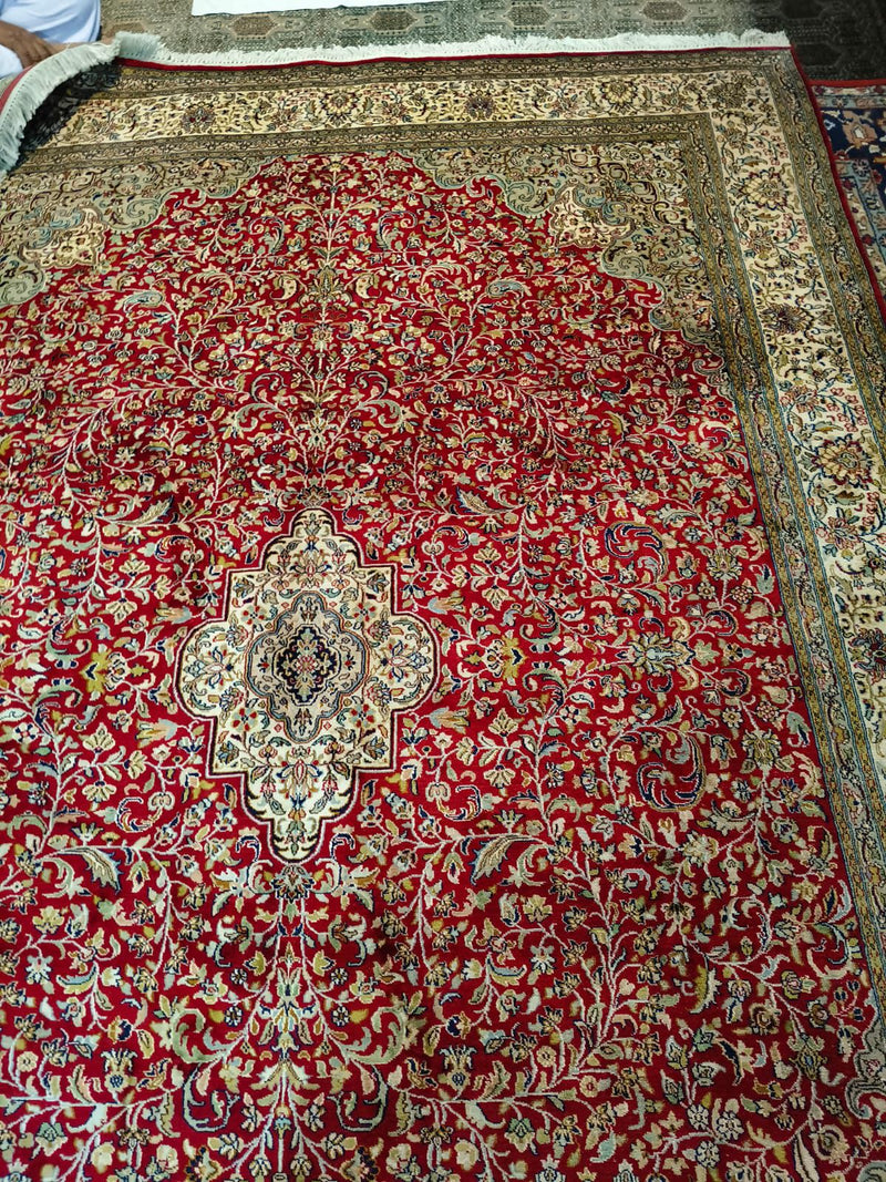 Hand Knotted Kashmiri Silk Rug – Luxury Red Persian Style Medallion Carpet, Handmade Oriental Area Rug